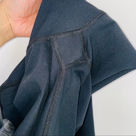 Good American Black The Icon Capri Leggings Crop - Picture 7 of 10